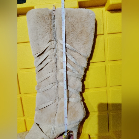 Faux fur heel boots - Picture 7 of 12